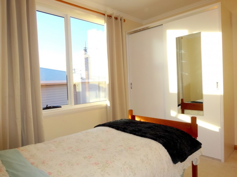 17 Waniora Street, Devonport TAS 7310