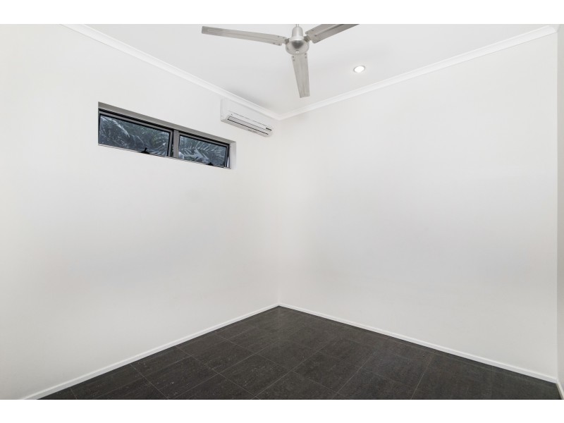 11 Gelling Street, Cairns QLD 4870