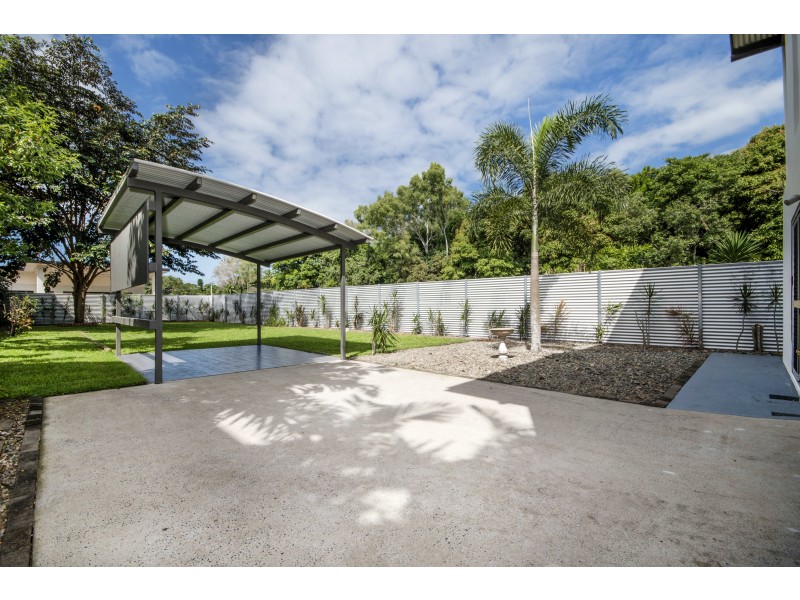 11 Gelling Street, Cairns QLD 4870