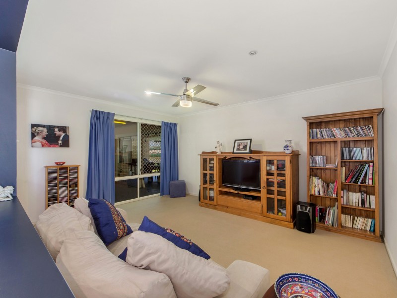 4 Heath Court, Brassall QLD 4305