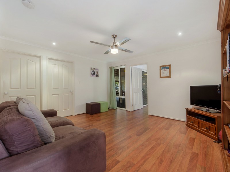 4 Heath Court, Brassall QLD 4305