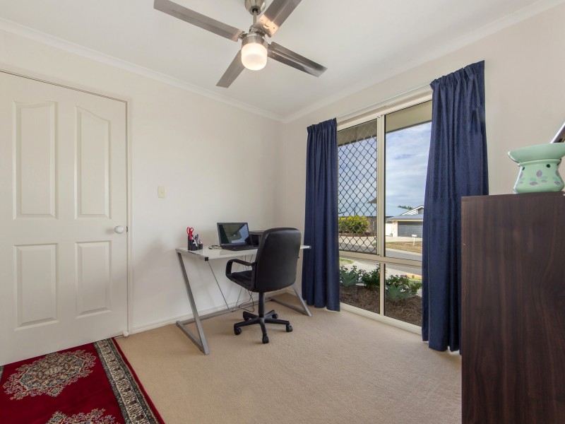 4 Heath Court, Brassall QLD 4305