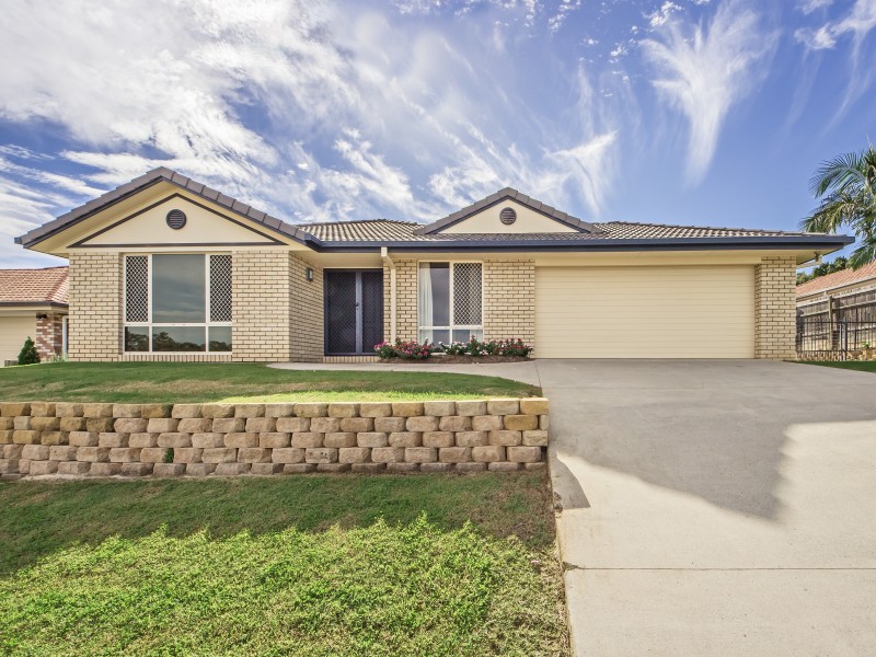 4 Heath Court, Brassall QLD 4305
