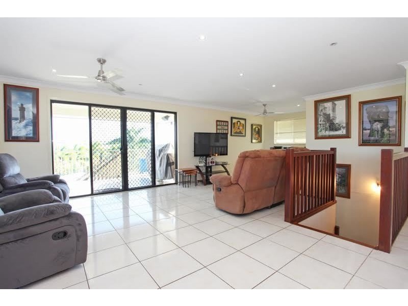 11 Polly Crescent, Richmond QLD 4740