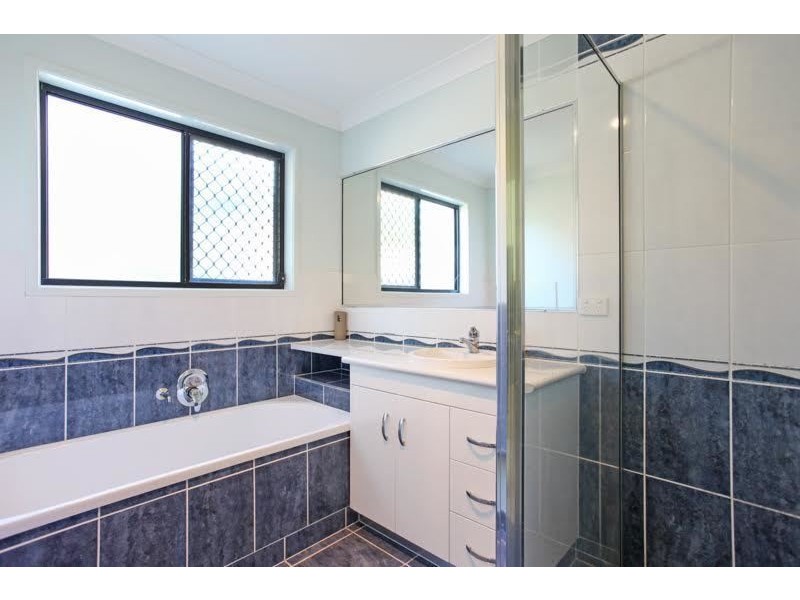 11 Polly Crescent, Richmond QLD 4740