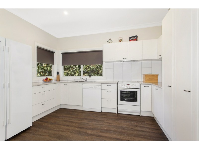 92 Wyee Rd, Wyee NSW 2259