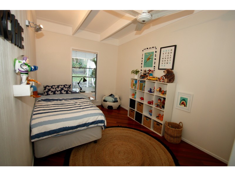 9 Hodgens Street, Caloundra QLD 4551