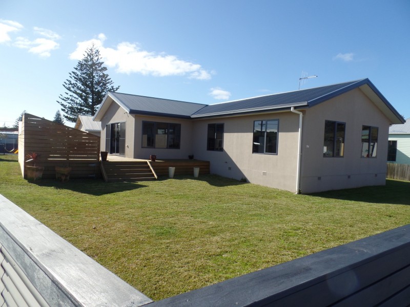 24 Marine Esplanade, Stanley TAS 7331