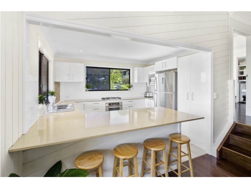 17 Mariners Crescent, Banora Point NSW 2486