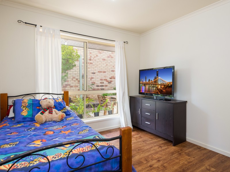 9 Carne Close, Eagleby QLD 4207