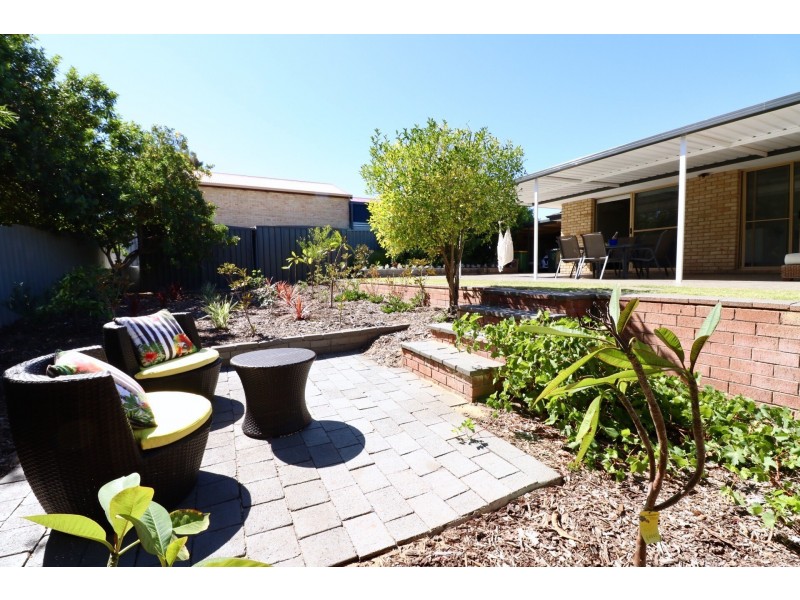 7 Begonia Close, Yangebup WA 6164