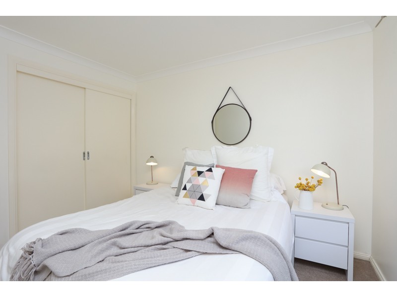 11 Lakeside Circuit, Dubbo NSW 2830