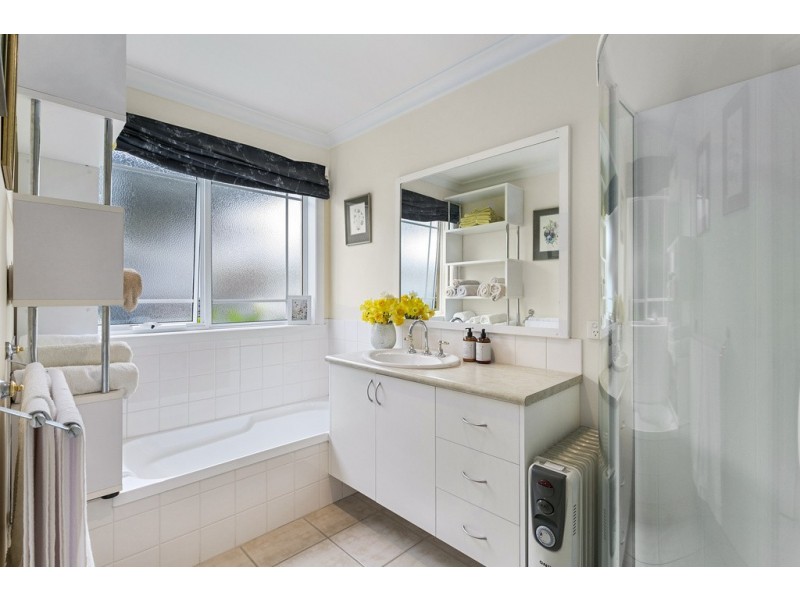 4 Carissa Court, Kingston TAS 7050