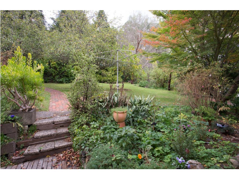 36 Giffords Road, Warburton VIC 3799