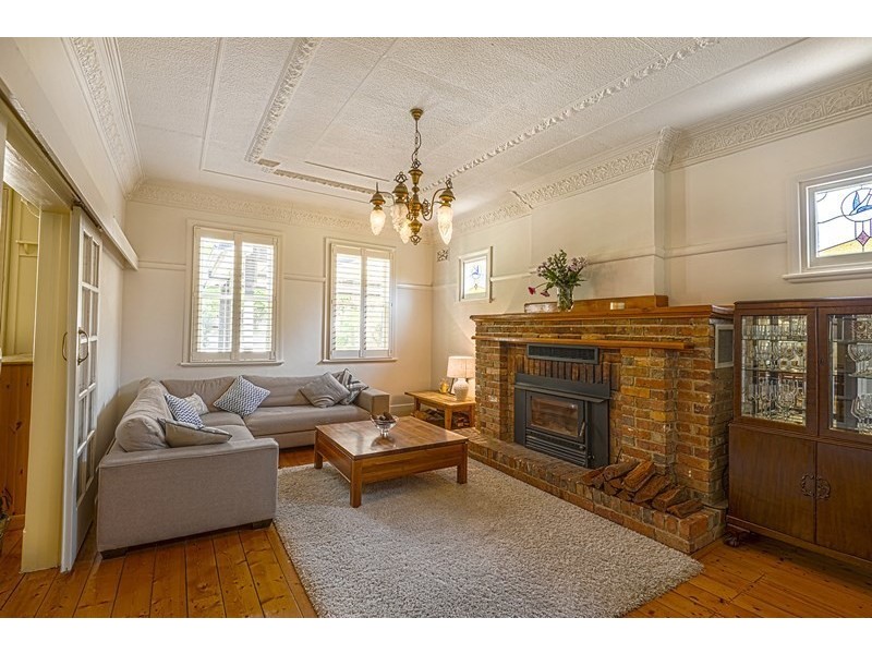 7 Brooke Street, Woodend VIC 3442