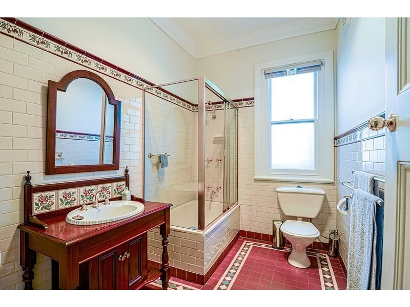 7 Brooke Street, Woodend VIC 3442
