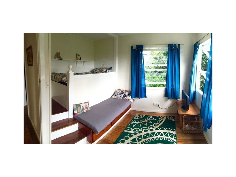 119 Jerrang Street, Indooroopilly QLD 4068