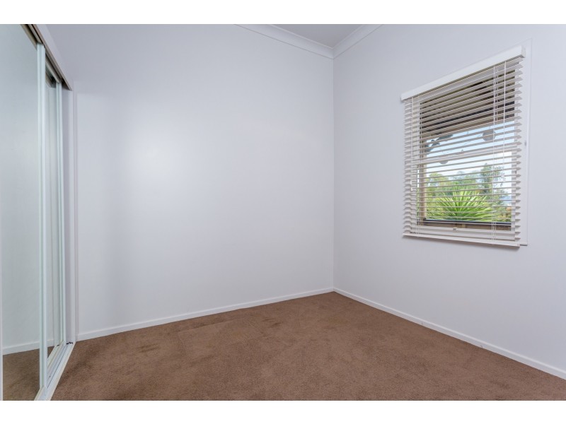 26 Crown Rd, Gympie QLD 4570