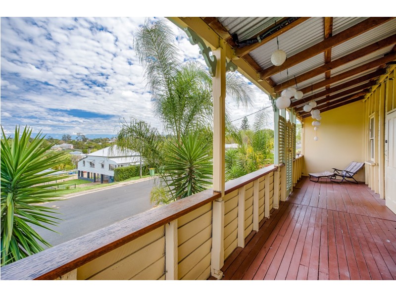 26 Crown Rd, Gympie QLD 4570