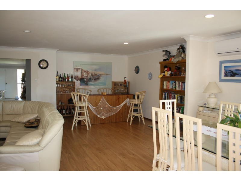 65 Dandaraga Road, Brightwaters NSW 2264