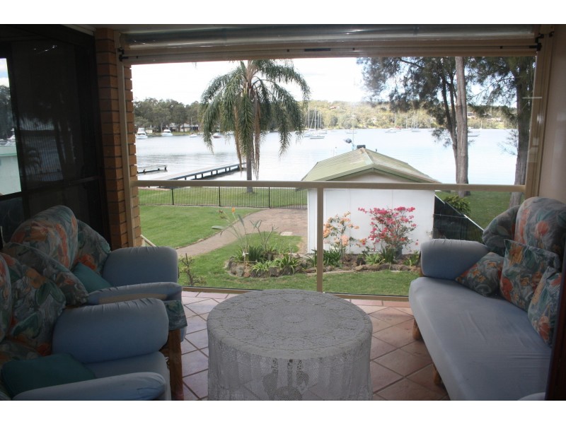 65 Dandaraga Road, Brightwaters NSW 2264