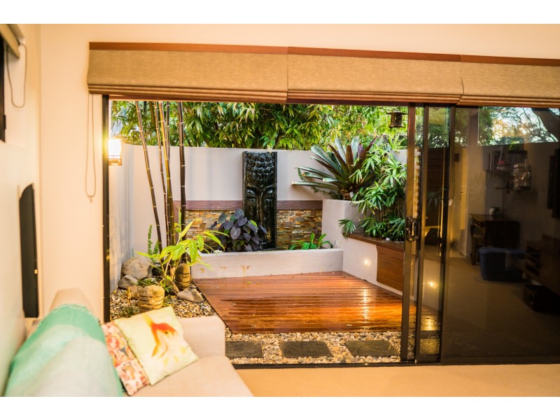4/46 Prince Edward Parade, Redcliffe QLD 4020