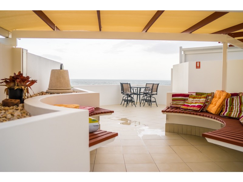 4/46 Prince Edward Parade, Redcliffe QLD 4020