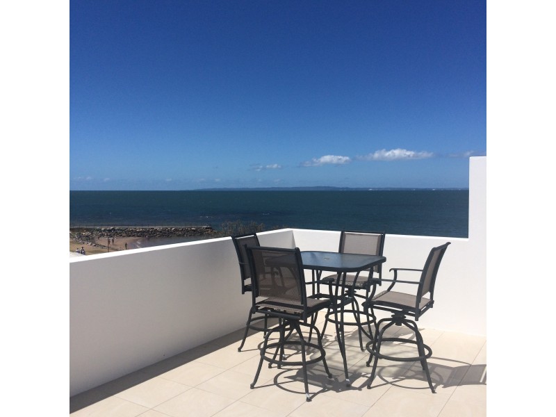 4/46 Prince Edward Parade, Redcliffe QLD 4020