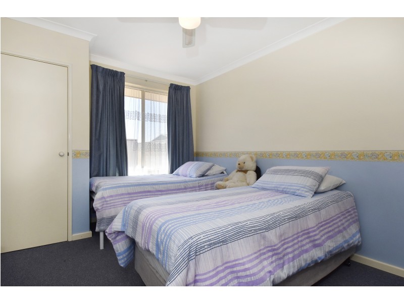 18 Heales Way, Green Head WA 6514