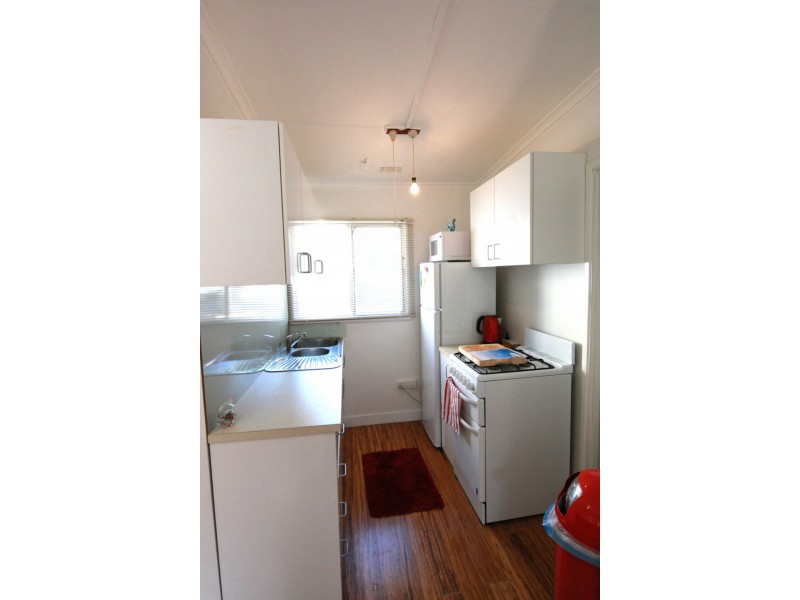 2/89 Gingin Road, Lancelin WA 6044