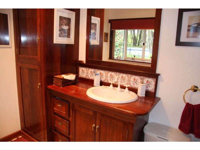 81 Montgomery Street, Allanson WA 6225