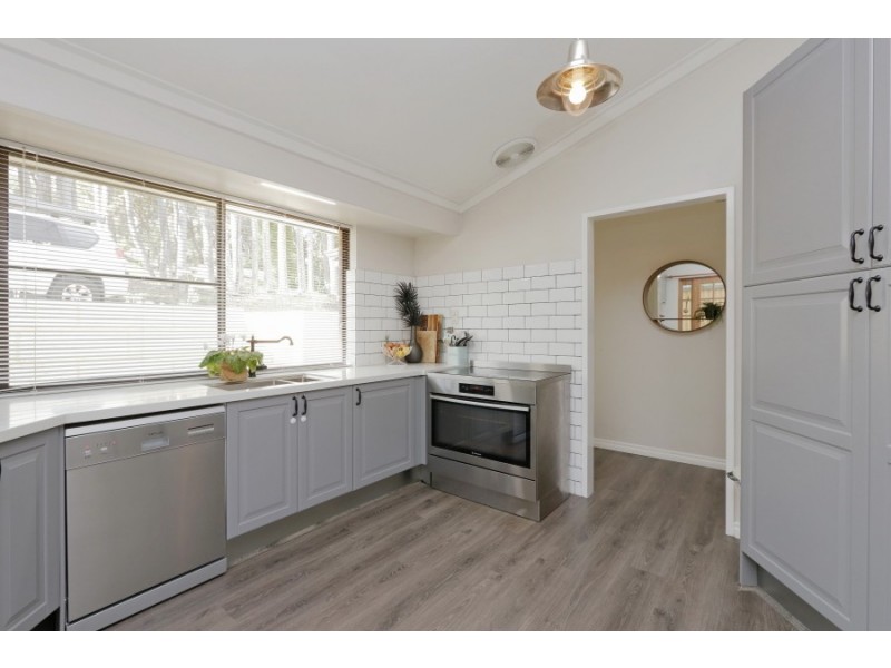 514 Brookton Highway, Roleystone WA 6111