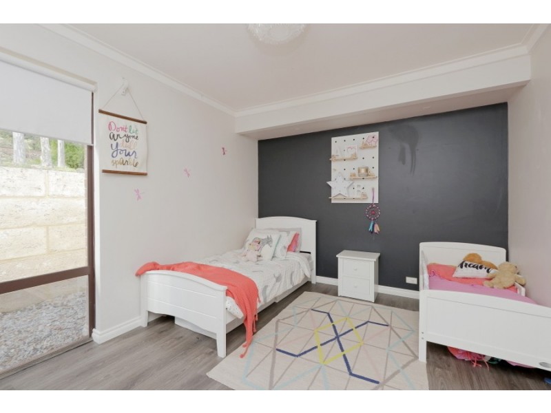 514 Brookton Highway, Roleystone WA 6111