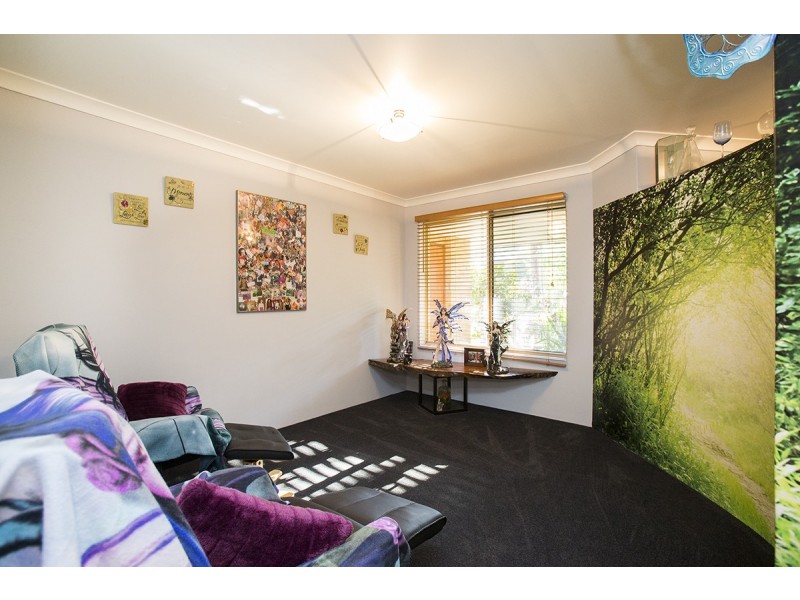 8 Tassell Place, Stoneville WA 6081
