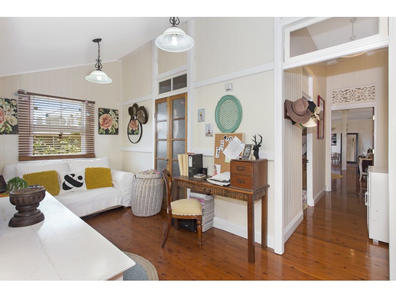 62 Bevington Street, Sandgate QLD 4017