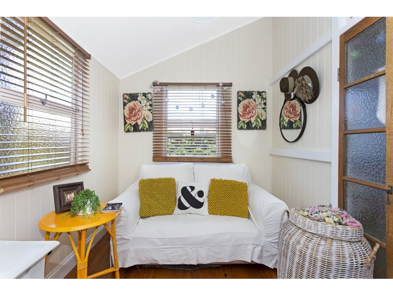 62 Bevington Street, Sandgate QLD 4017