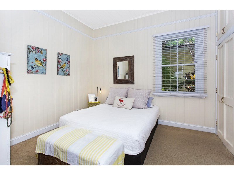 62 Bevington Street, Sandgate QLD 4017