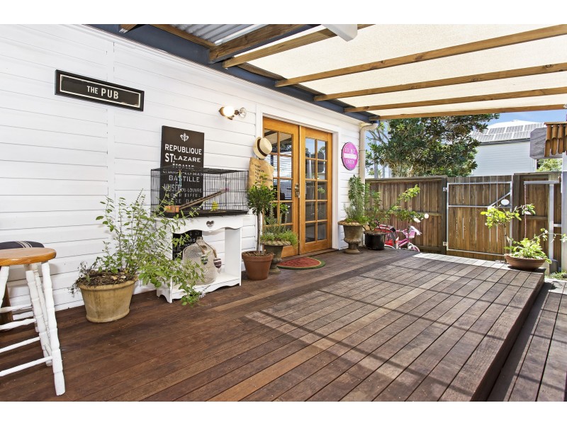 62 Bevington Street, Sandgate QLD 4017