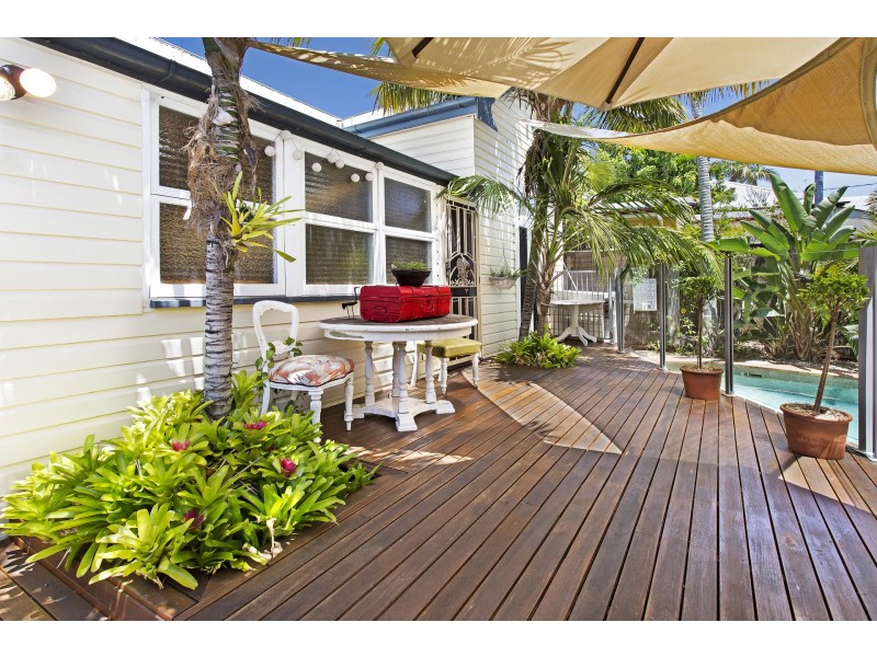 62 Bevington Street, Sandgate QLD 4017
