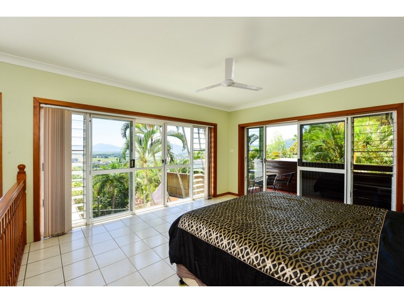 23 Darkin Close, Smithfield QLD 4878