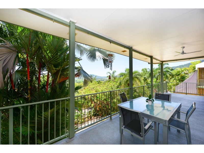 23 Darkin Close, Smithfield QLD 4878