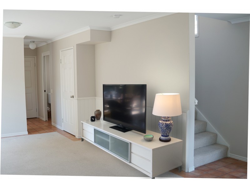 2/46 Lawson Street, Morningside QLD 4170