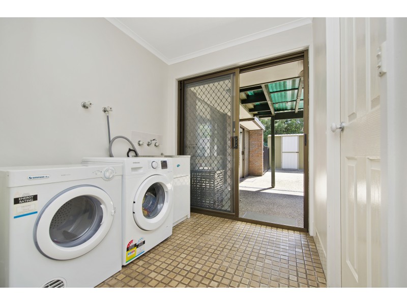 20  Eucumbene drive, Petrie QLD 4502