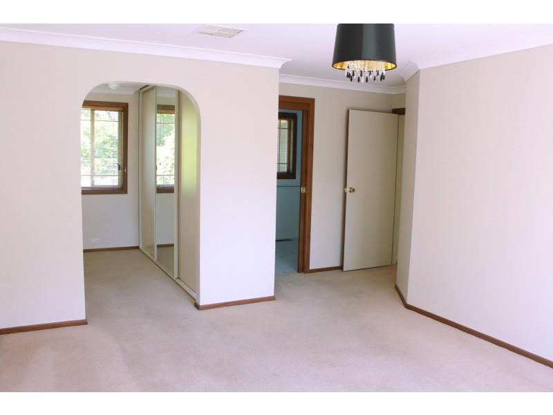 12 Anderson Avenue, Young NSW 2594