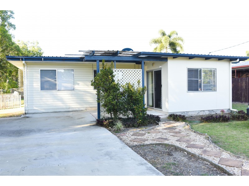 15 Pine Street, Andergrove QLD 4740
