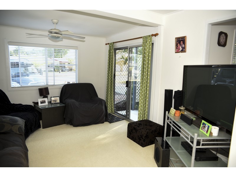 15 Pine Street, Andergrove QLD 4740
