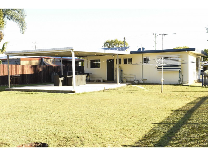 15 Pine Street, Andergrove QLD 4740