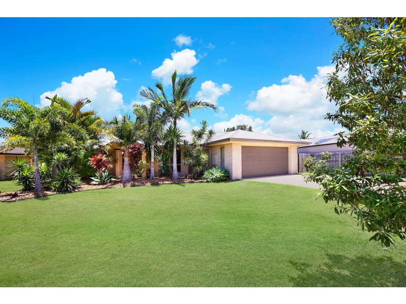 11 Water Side Place, Little Mountain QLD 4551