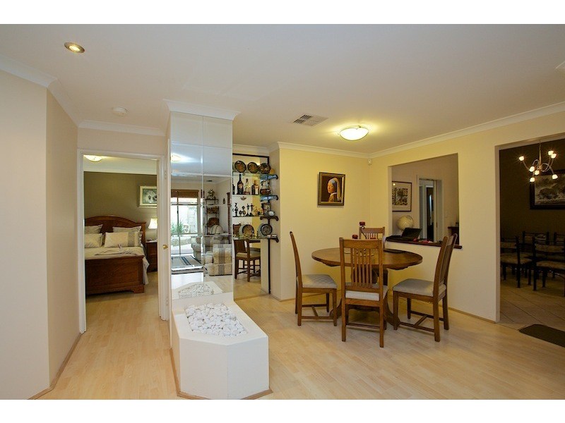 1 Sapium Way, Woodvale WA 6026