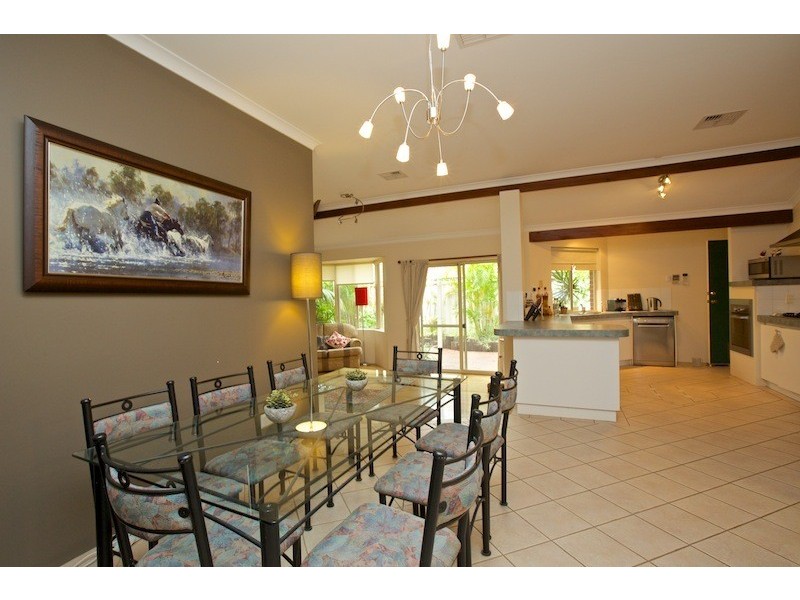 1 Sapium Way, Woodvale WA 6026